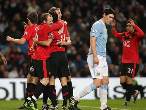 2025成都乒联混团世界杯，中国8-0胜韩，日8-3胜德，张本智和状态不佳，恐难晋级决赛。