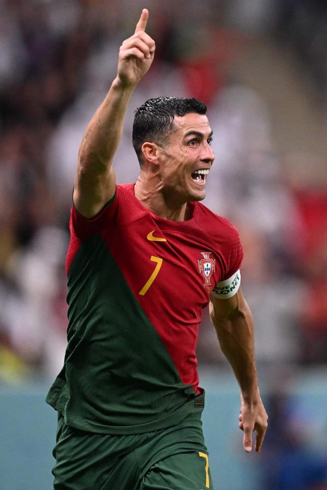 英超单场双0.8+数据：B费再创近四季第二纪录（英超一战双项0.8+，B费再写近四季次高纪录）