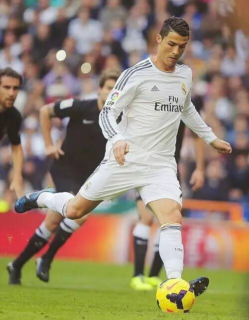 11球，巴萨是欧冠改制以来打入乌龙球最多的球队