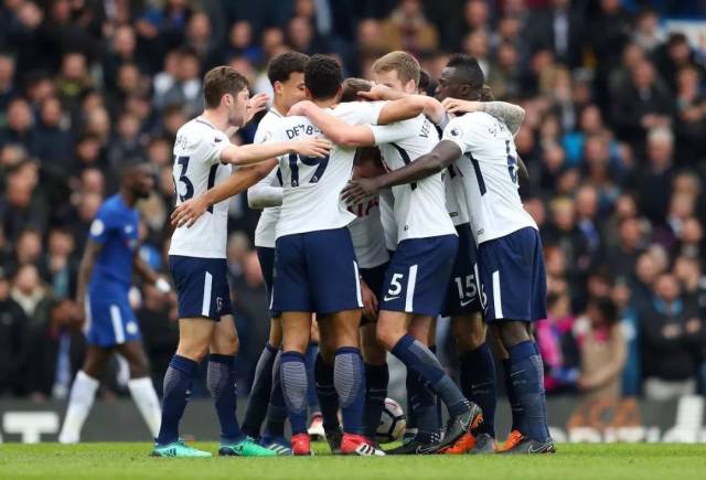 英冠前瞻：伯明翰急于走出不胜阴霾，德比郡客场战绩稳定（英冠前瞻：伯明翰力争摆脱不胜低迷，德比郡客战表现稳健）